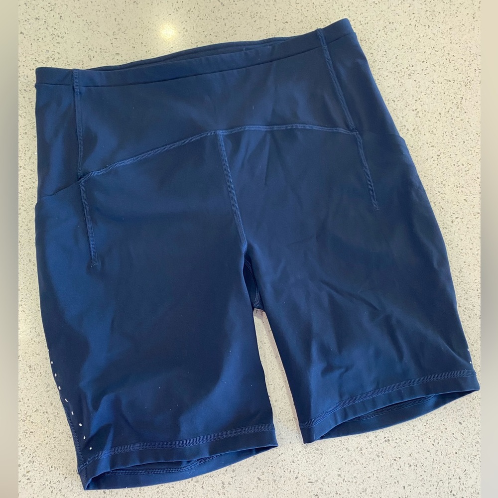 Lululemon navy blue biker shorts. Barely worn. Great condition.